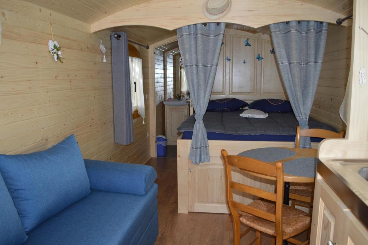 Le Clocher De Neyran Hotel Saint-Gervais-sur-Mare Buitenkant foto